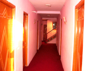 Aziz Hotell Srīnagar Exteriör bild